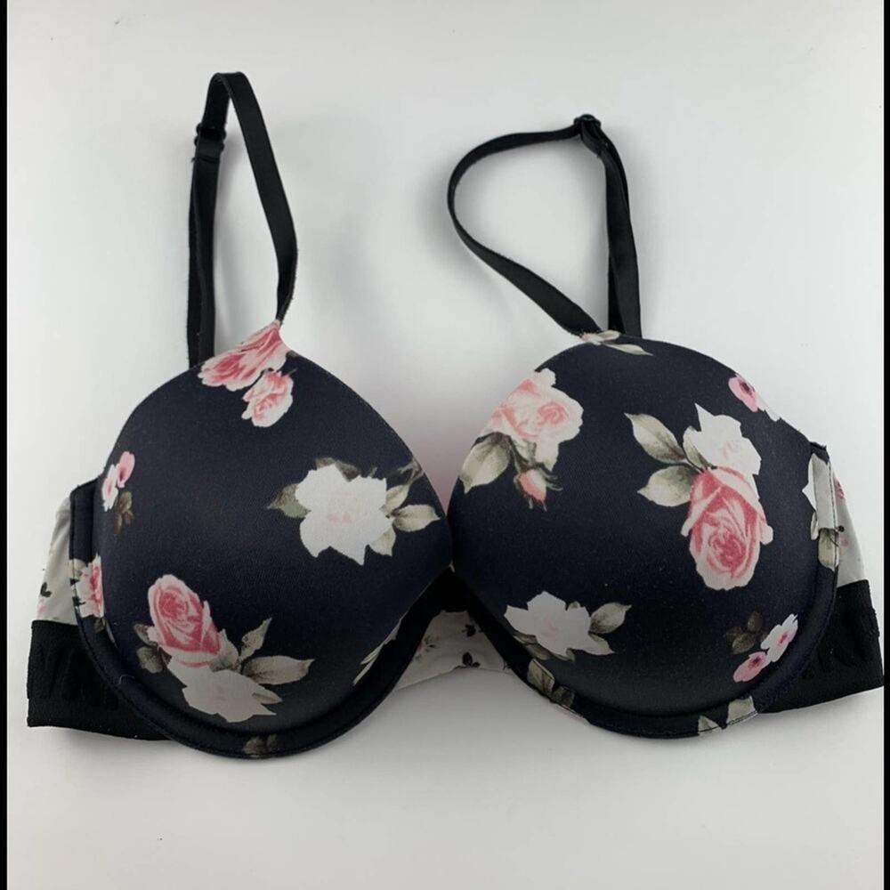PINK Victoria’s Secret Lightly Lined Bra 32D #4813